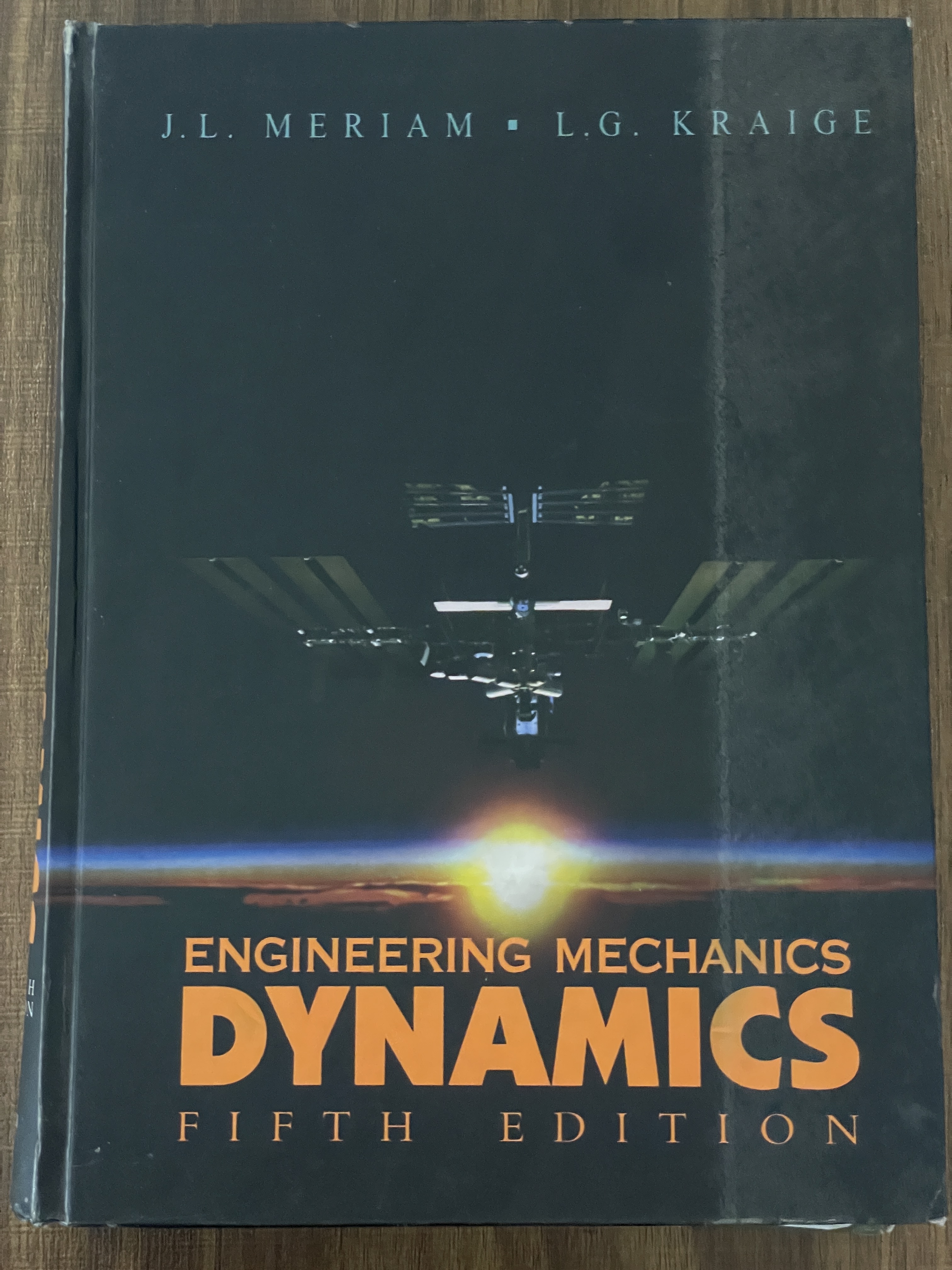 کتاب ENGINEERING MECHANICS DYNAMICS دست دوم