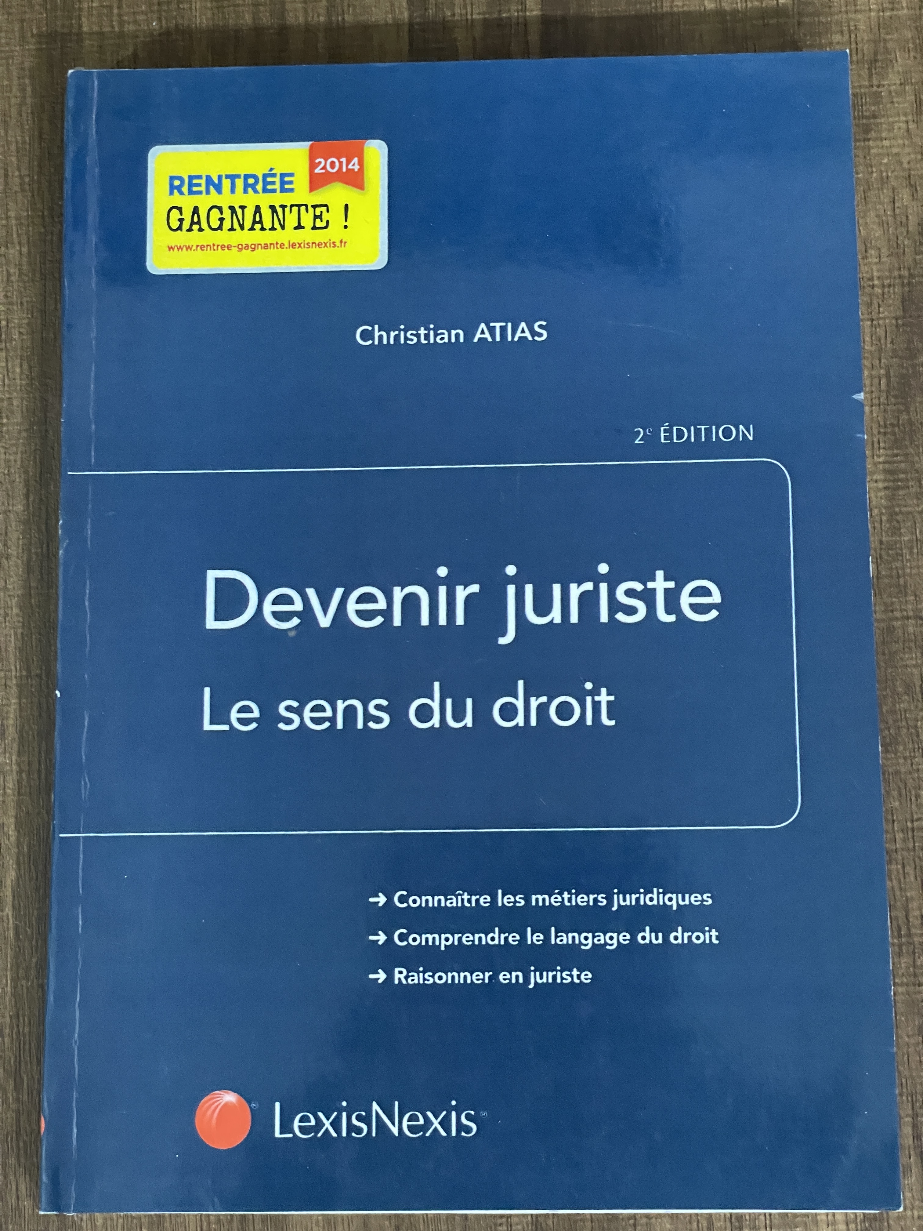 کتاب Devenir juriste Le Sens Du Droit- دست دوم تمیز