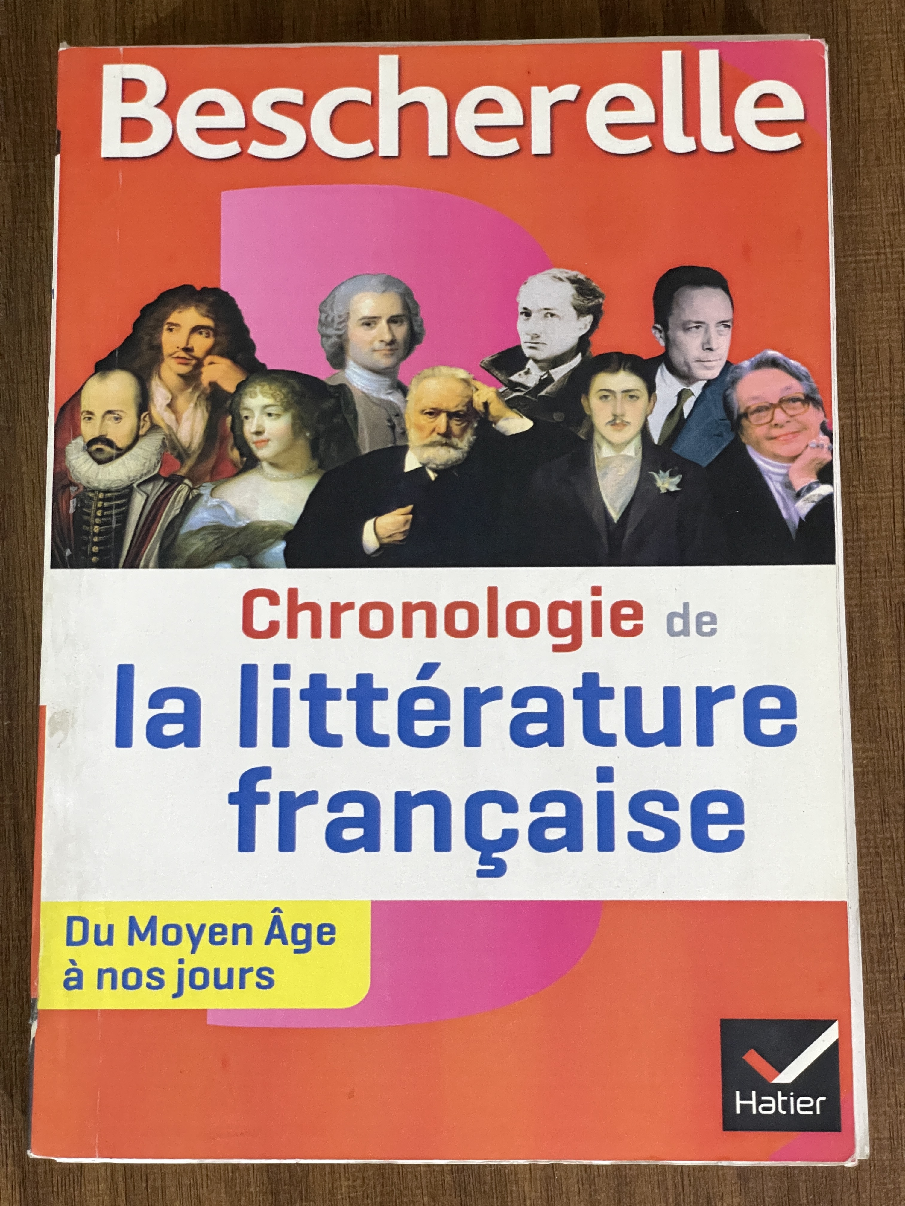 کتاب Bescherlle la litterature francaise دست دوم
