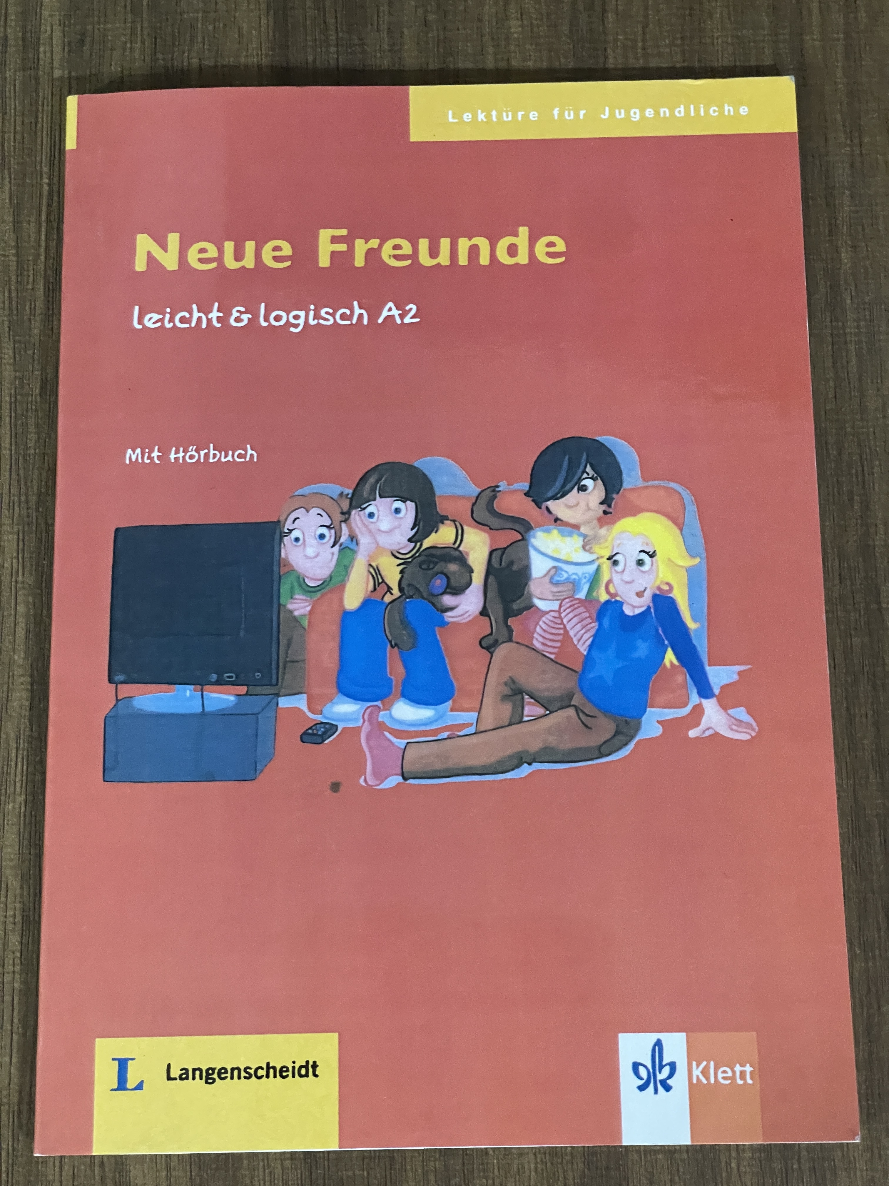کتاب داستان زبان آلمانی Neue Freunde leicht logisch A2 - دست دوم